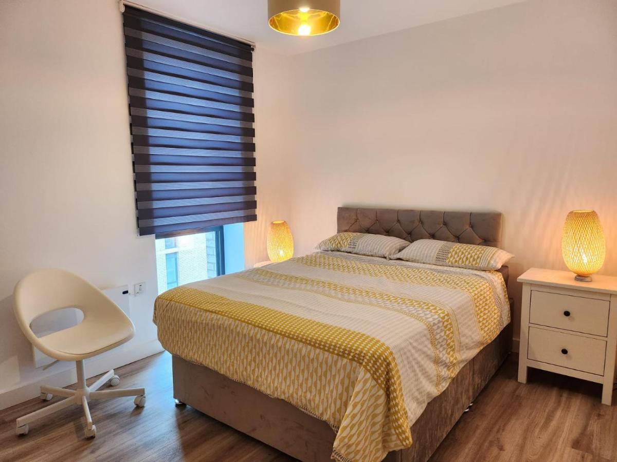 Lovely Luxury Apartment Near Luton Airport 801 エクステリア 写真